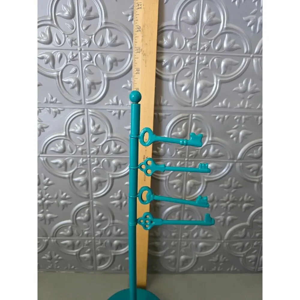 Jewelry Display Stand Turquoise Keys Necklace Bracelets